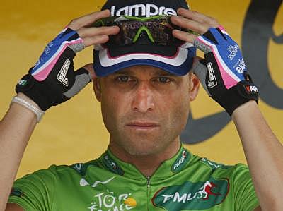 Der italienische Radprofi Alessandro Petacchi beendete die Tour 2010 im Grünen Trikot.