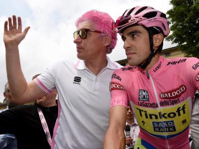 Giro-Sieger Alberto Contador posiert mit Teambesitzer Oleg Tinkow. Foto: Daniel Dal Zennaro
